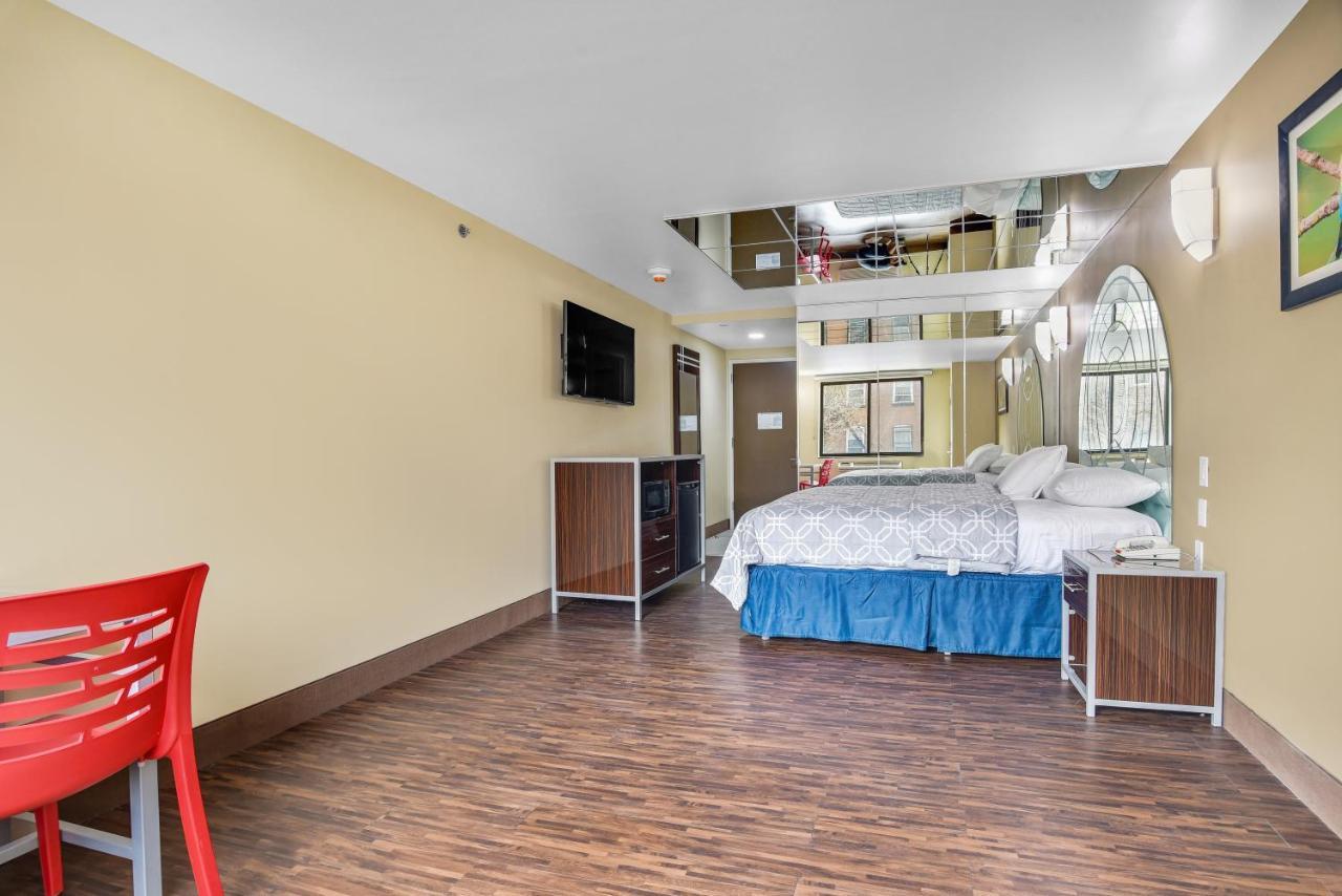 Brooklyn Broadway Hotel Нью-Йорк Экстерьер фото
